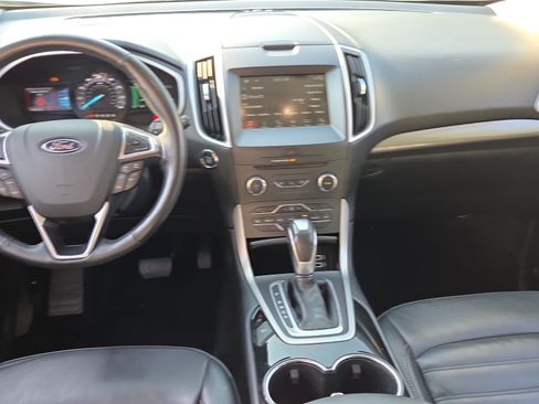 Used 2017 Ford Edge SEL w/ Equipment Group 201A AWD/4WD image 12