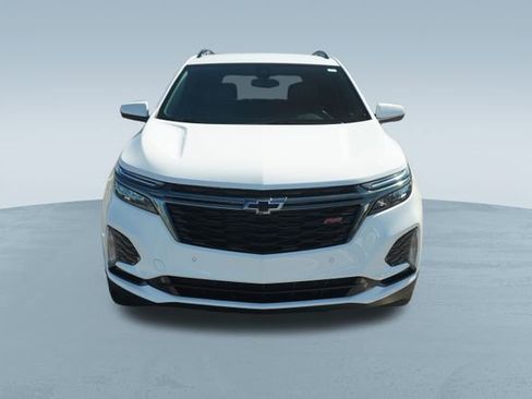 Used 2023 Chevrolet Equinox RS image 2