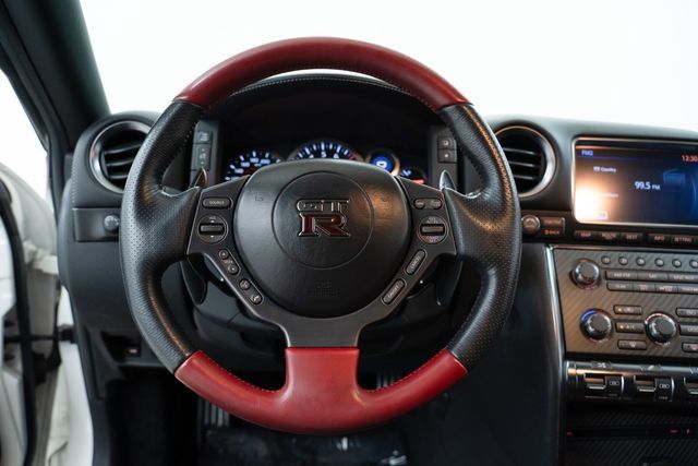 Used 2015 Nissan GT-R Black Edition AWD/4WD image 28