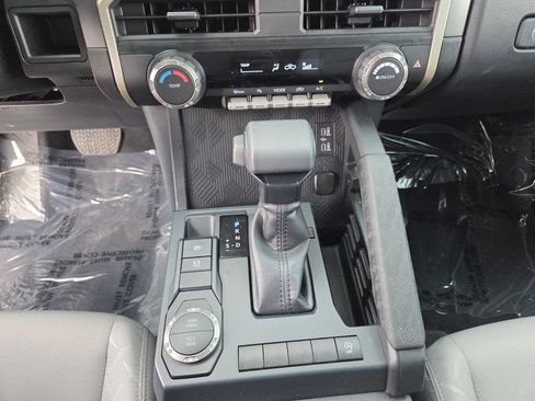 Used 2025 Toyota Tacoma SR5 RWD image 30