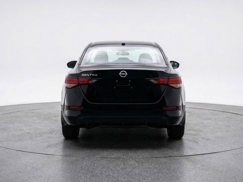 Used 2025 Nissan Sentra S FWD image 7