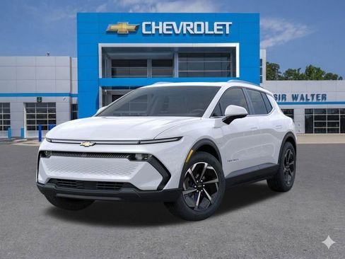New 2026 Chevrolet Equinox EV LT image 7