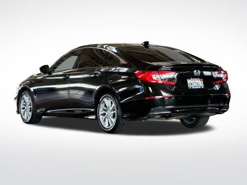 Used 2019 Honda Accord LX image 7