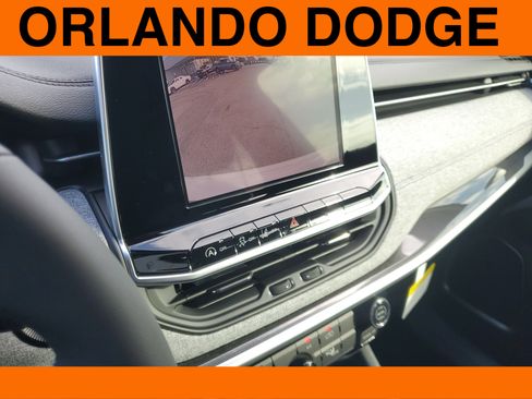 New 2026 Jeep Compass Latitude image 18