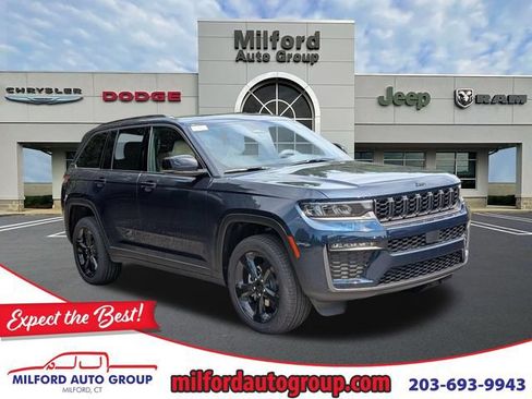 New 2026 Jeep Grand Cherokee Limited w/ Limited Altitude Package AWD/4WD image 1