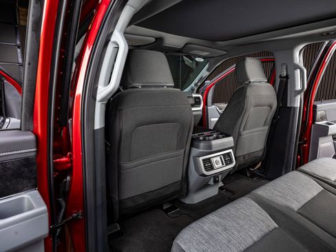 Used 2026 Ford F250 XLT w/ XLT Premium Package image 34