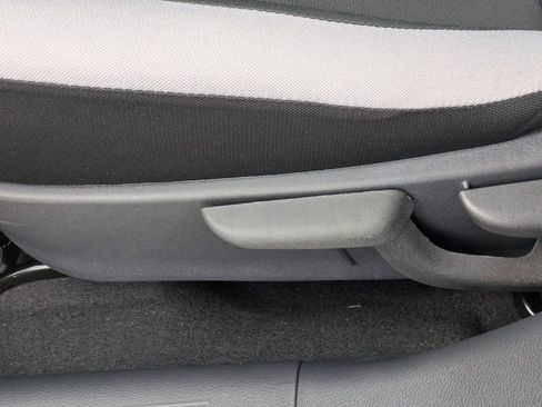 New 2025 Nissan Versa S w/ Trunk Package image 18