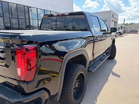 Used 2021 GMC Sierra 1500 AT4 w/ AT4 Premium Package AWD/4WD image 12
