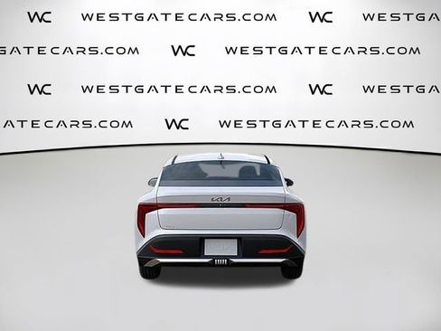 New 2025 Kia K4 EX image 7