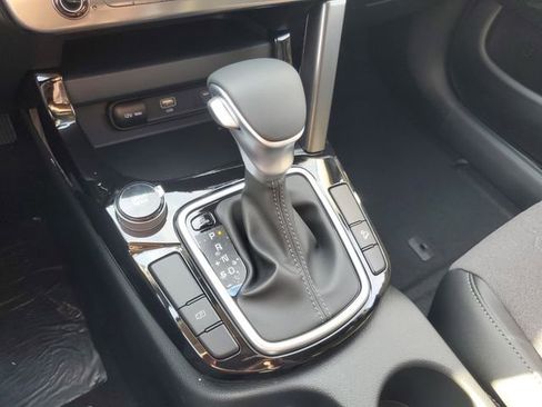 New 2026 Kia Seltos S image 24