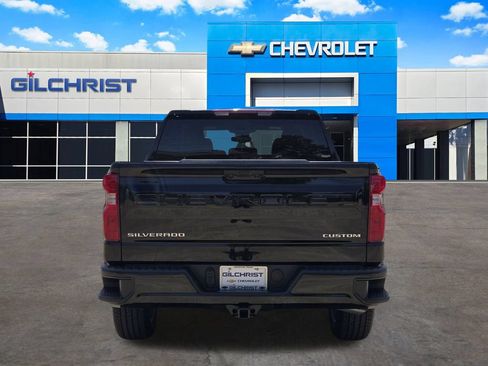 New 2026 Chevrolet Silverado 1500 Custom RWD image 7