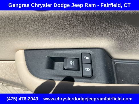 Used 2023 Jeep Grand Cherokee Limited AWD/4WD image 20