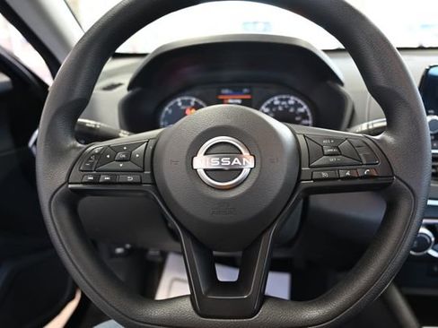 Used 2024 Nissan Altima 2.5 S image 22