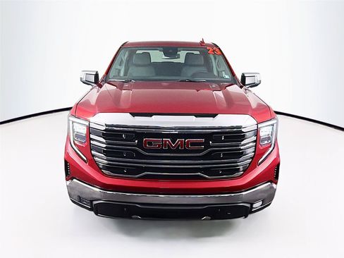 Used 2023 GMC Sierra 1500 SLT w/ SLT Premium Package AWD/4WD image 13