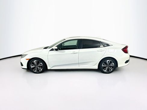 Used 2018 Honda Civic EX-T image 4