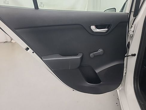 Used 2018 Kia Rio LX FWD image 16
