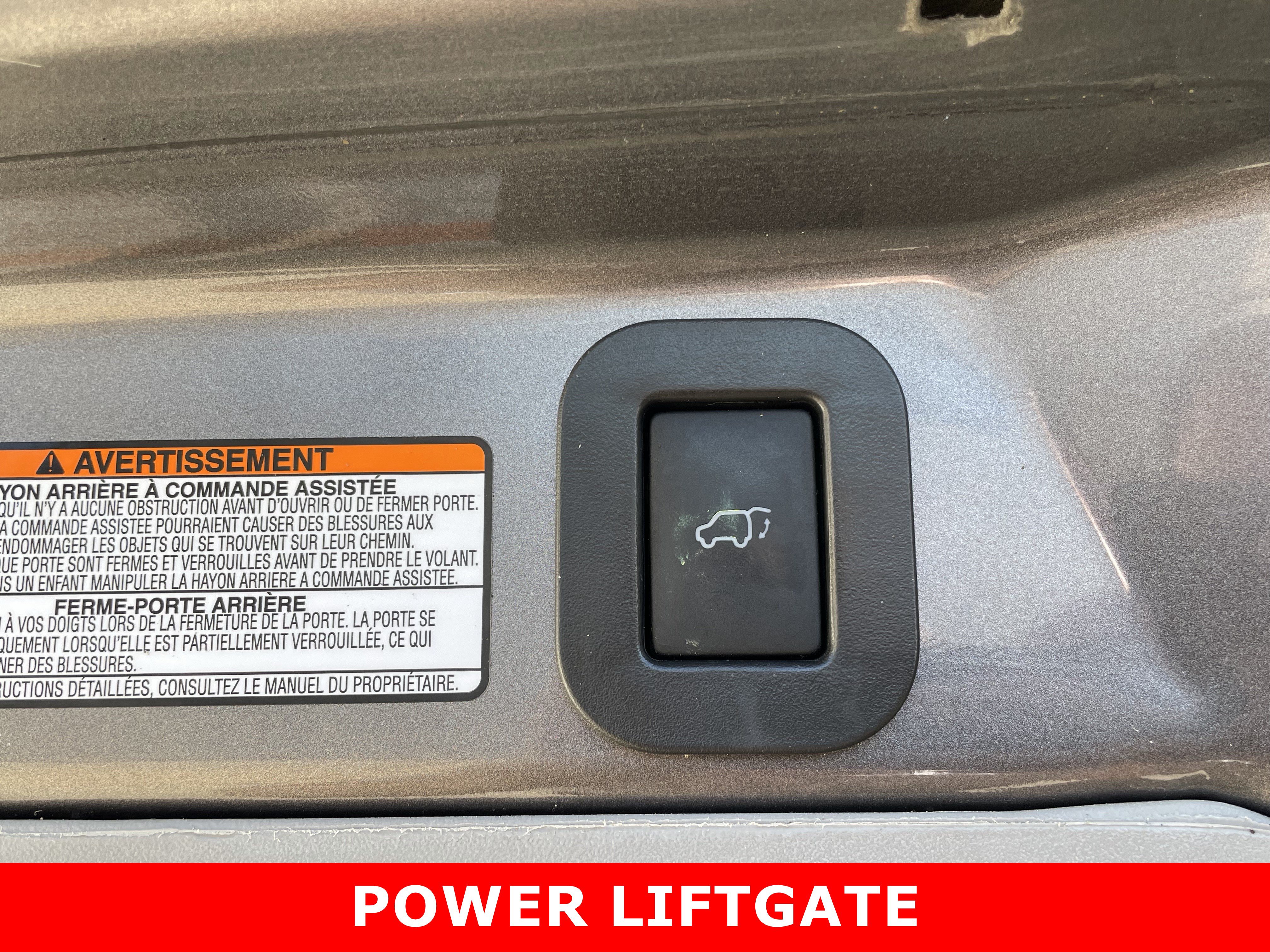 Used 2017 Toyota Sienna SE Premium FWD image 26