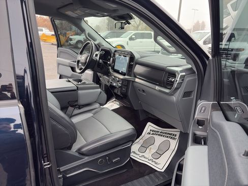 Used 2021 Ford F150 Lariat w/ Equipment Group 501A Mid image 25