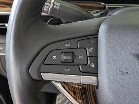 Certified 2024 Cadillac Escalade Premium Luxury AWD/4WD image 25