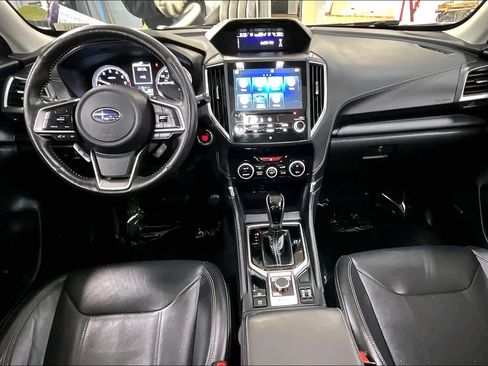 Used 2019 Subaru Forester Touring image 15