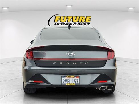 Used 2022 Hyundai Sonata SEL w/ Preferred Accessory Package image 8