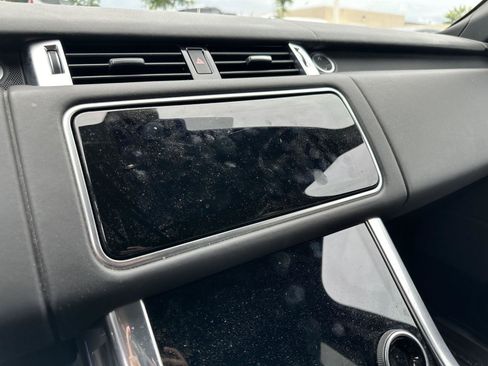 Used 2019 Land Rover Range Rover Sport HSE Dynamic AWD/4WD image 12