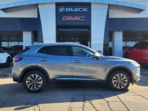 New 2026 Buick Envision Preferred image 3