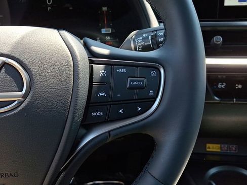 Used 2025 Lexus UX 300h FWD w/ Accessory Package (Z1) image 25