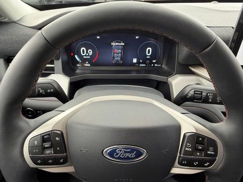 New 2026 Ford Explorer Active w/ Active Comfort Package image 25