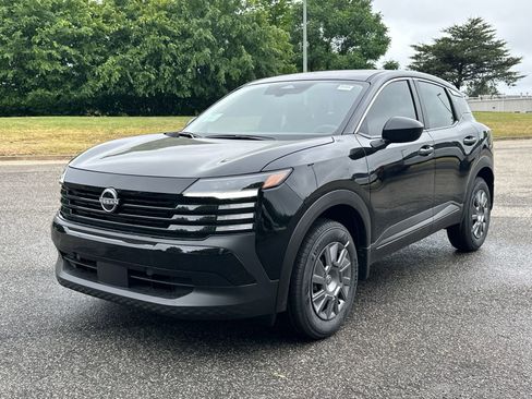 New 2026 Nissan Kicks S FWD image 1