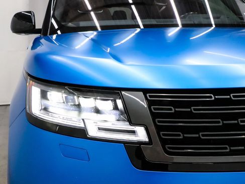 Used 2023 Land Rover Range Rover Long Wheelbase Autobiography image 56