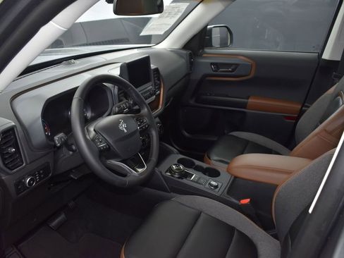 Certified 2024 Ford Bronco Sport Outer Banks w/ Tech Package image 8