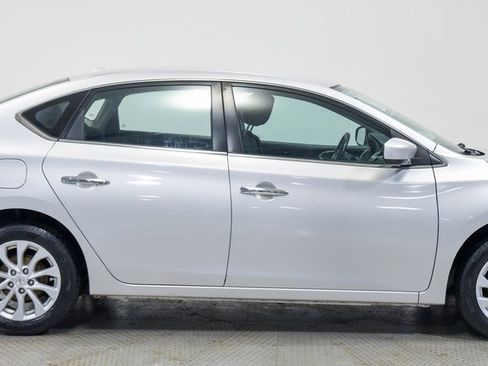 Used 2018 Nissan Sentra SV image 11