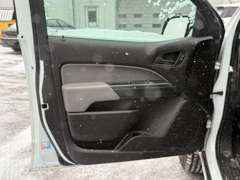 Used 2018 Chevrolet Colorado W/T image 26