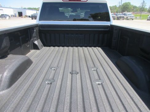 New 2026 GMC Sierra 3500 SLE w/ SLE Value Package AWD/4WD image 7