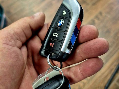 Used 2018 BMW X2 xDrive28i w/ M SportX Package AWD/4WD image 19
