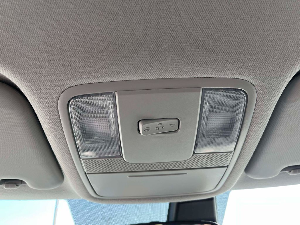 Used 2025 Kia Soul LX w/ LX Technology Package FWD image 22
