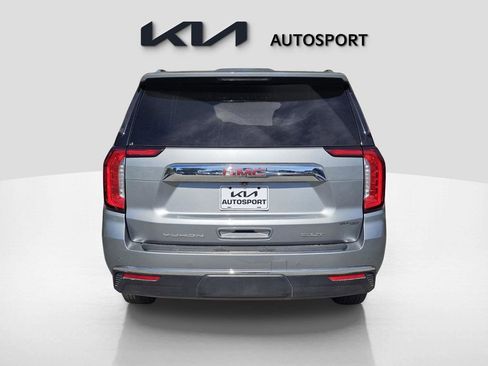 Used 2024 GMC Yukon XL SLT image 10