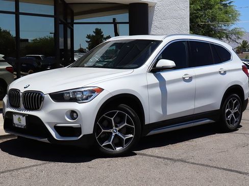 Used 2019 BMW X1 xDrive28i w/ Convenience Package AWD/4WD image 2