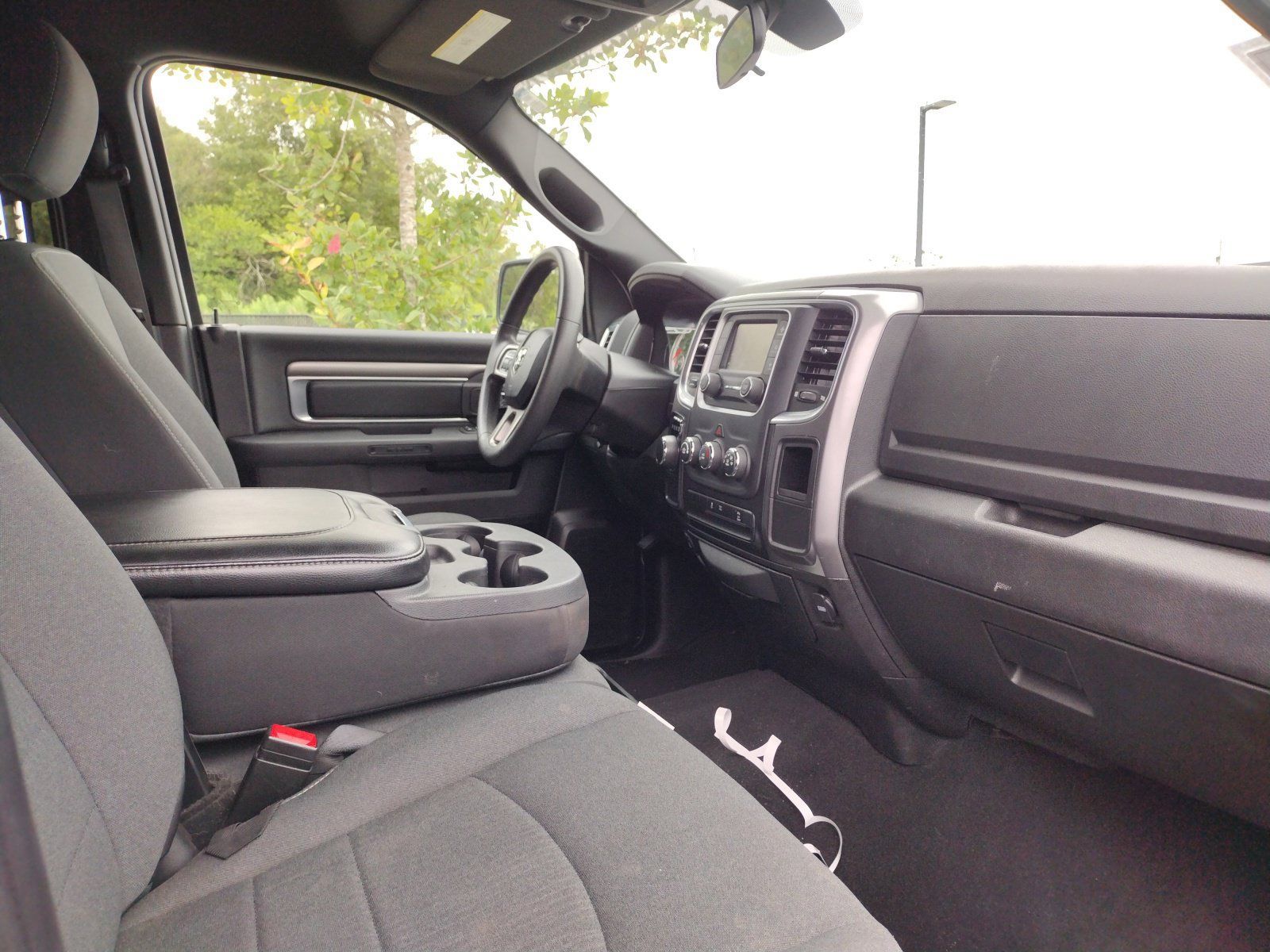 Used 2024 RAM 1500 Warlock RWD image 4