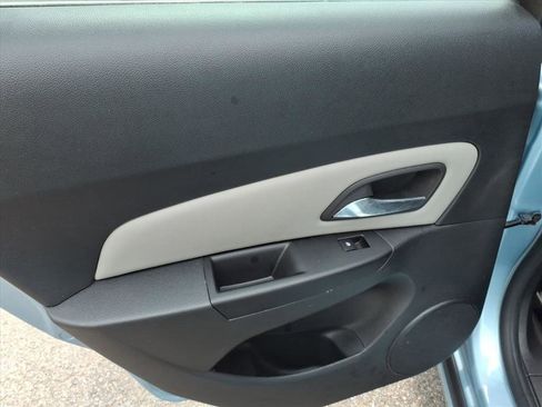 Used 2012 Chevrolet Cruze LS w/ Connectivity Package FWD image 19
