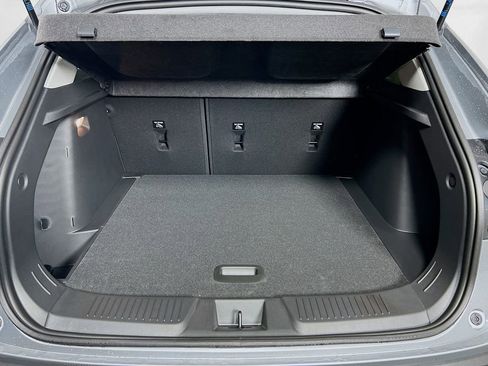 New 2026 Chevrolet Trax LT w/ LT Convenience Package FWD image 24