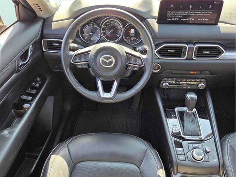Used 2025 MAZDA CX-5 AWD 2.5 S w/ Preferred Package image 13