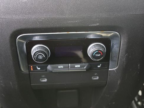 Used 2024 Chevrolet Tahoe Premier image 18