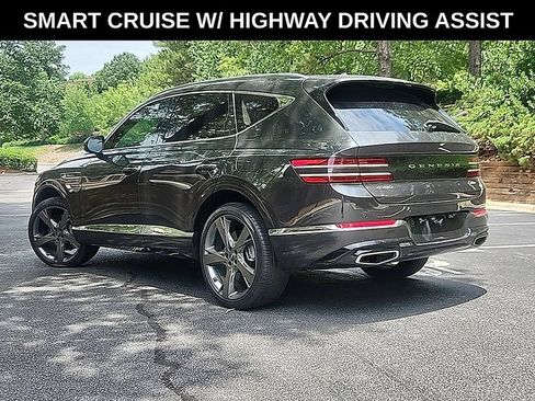 Used 2024 Genesis GV80 2.5T w/ Prestige Package AWD/4WD image 3
