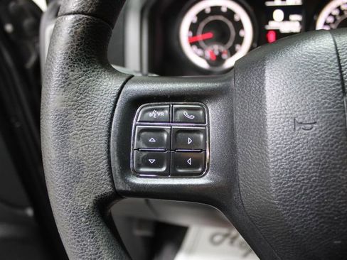 Used 2018 RAM 1500 Express image 33