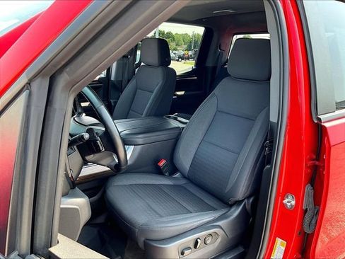 Used 2024 Chevrolet Silverado 1500 LT Trail Boss w/ Convenience Package II AWD/4WD image 10
