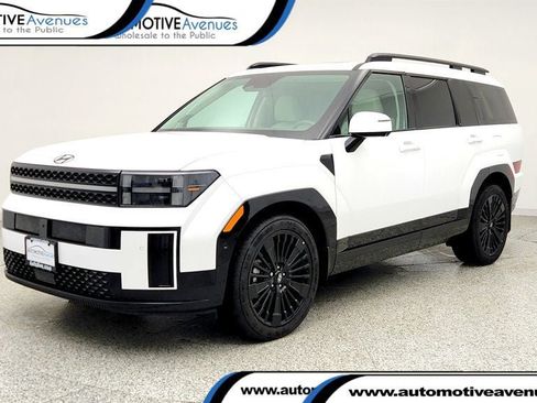 Used 2025 Hyundai Santa Fe Calligraphy AWD/4WD image 1