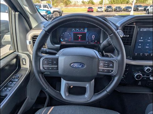 Used 2025 Ford F150 XLT w/ Equipment Group 301A Standard image 14
