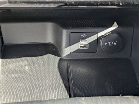 New 2026 Ford Escape SE image 17